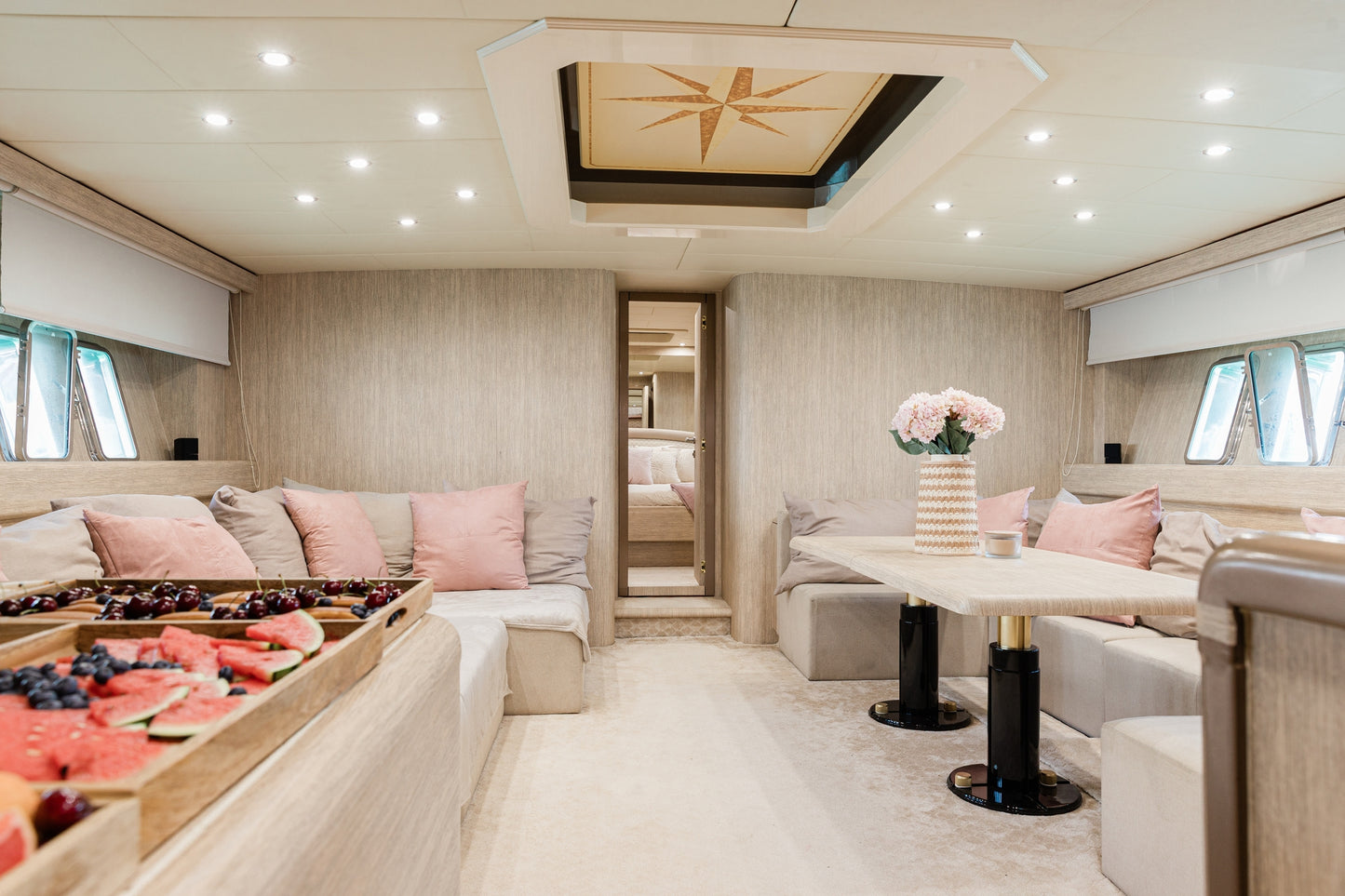 Mangusta 80 “Happy Hour”